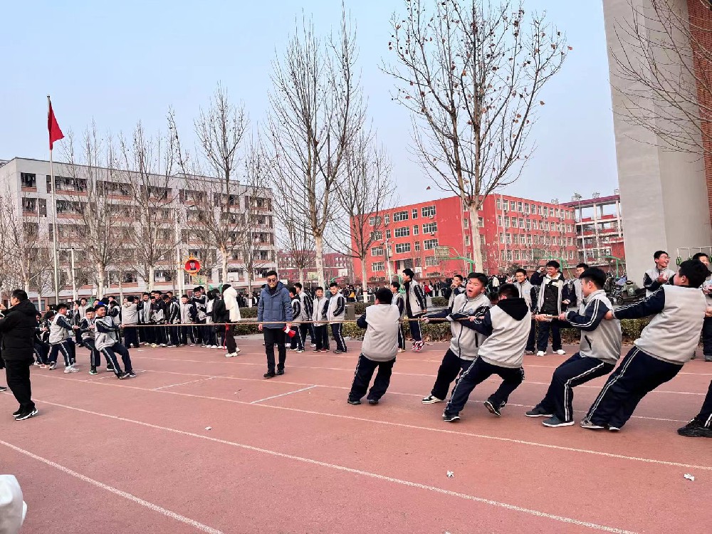促 团结，凝 聚力，展 风采。