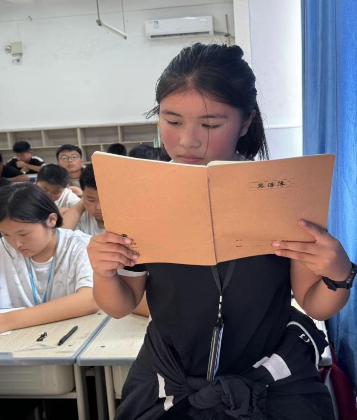 盛世华诞谱新篇，同心共筑中国梦