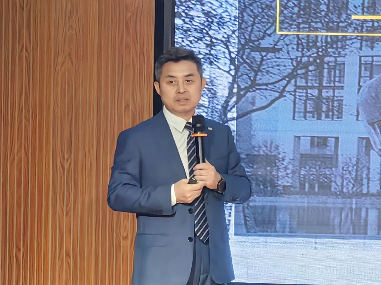 微信图片_20241115171025.jpg