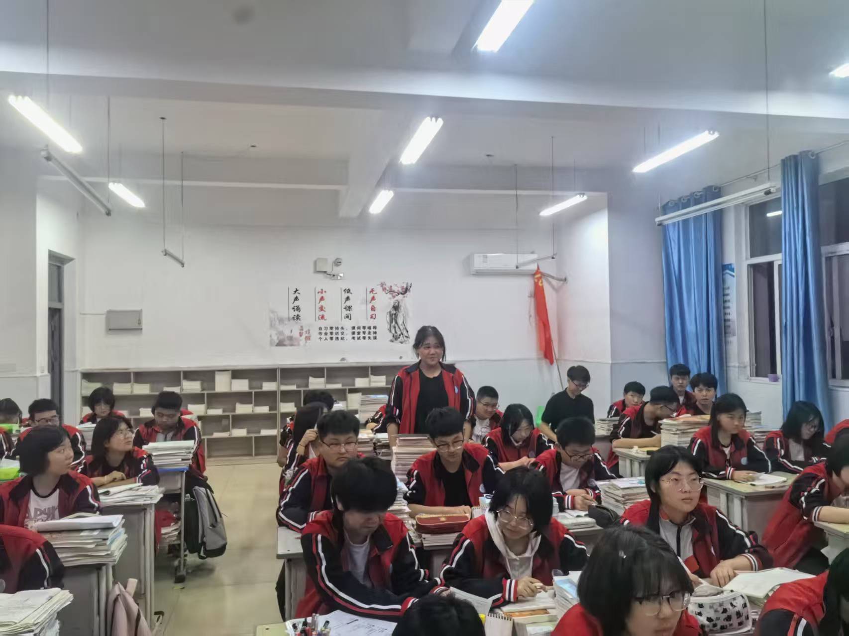 9f83feabf308f15ab6b8298f6884ab5.jpg