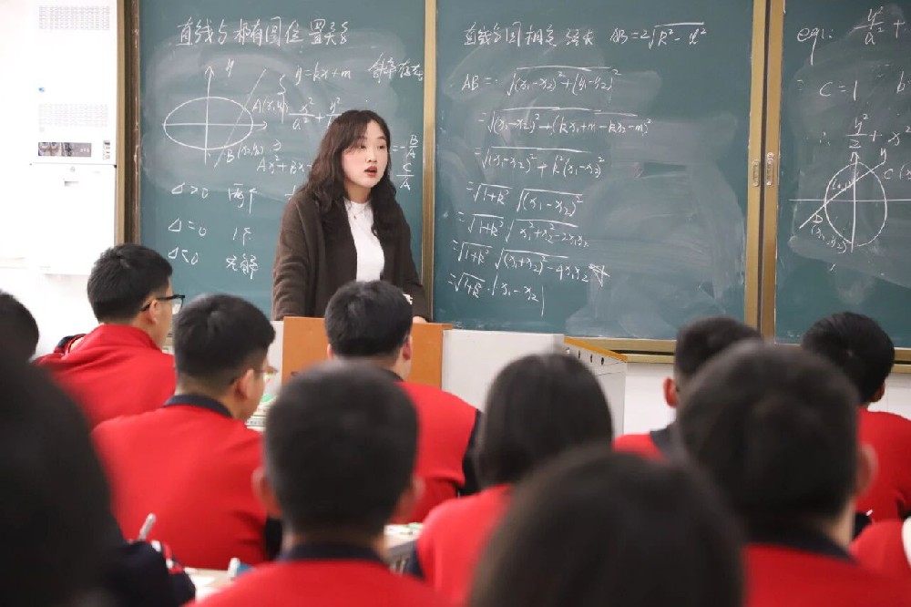 以“数”为舟 载爱远航